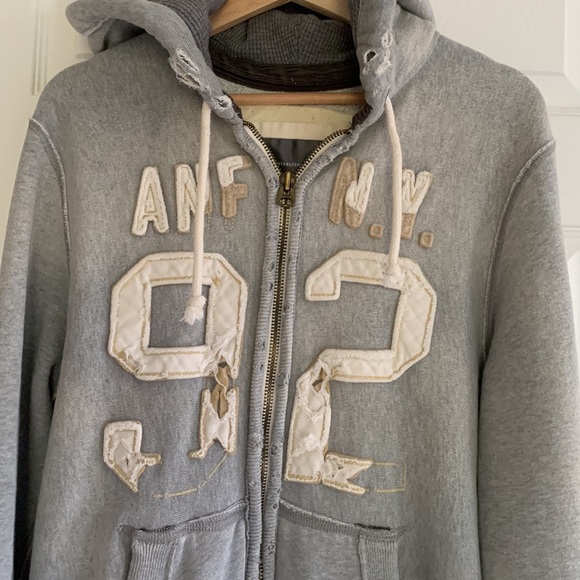 Abercrombie & Fitch Mens Grey Zip Up Hoodie - Picture 2 of 14